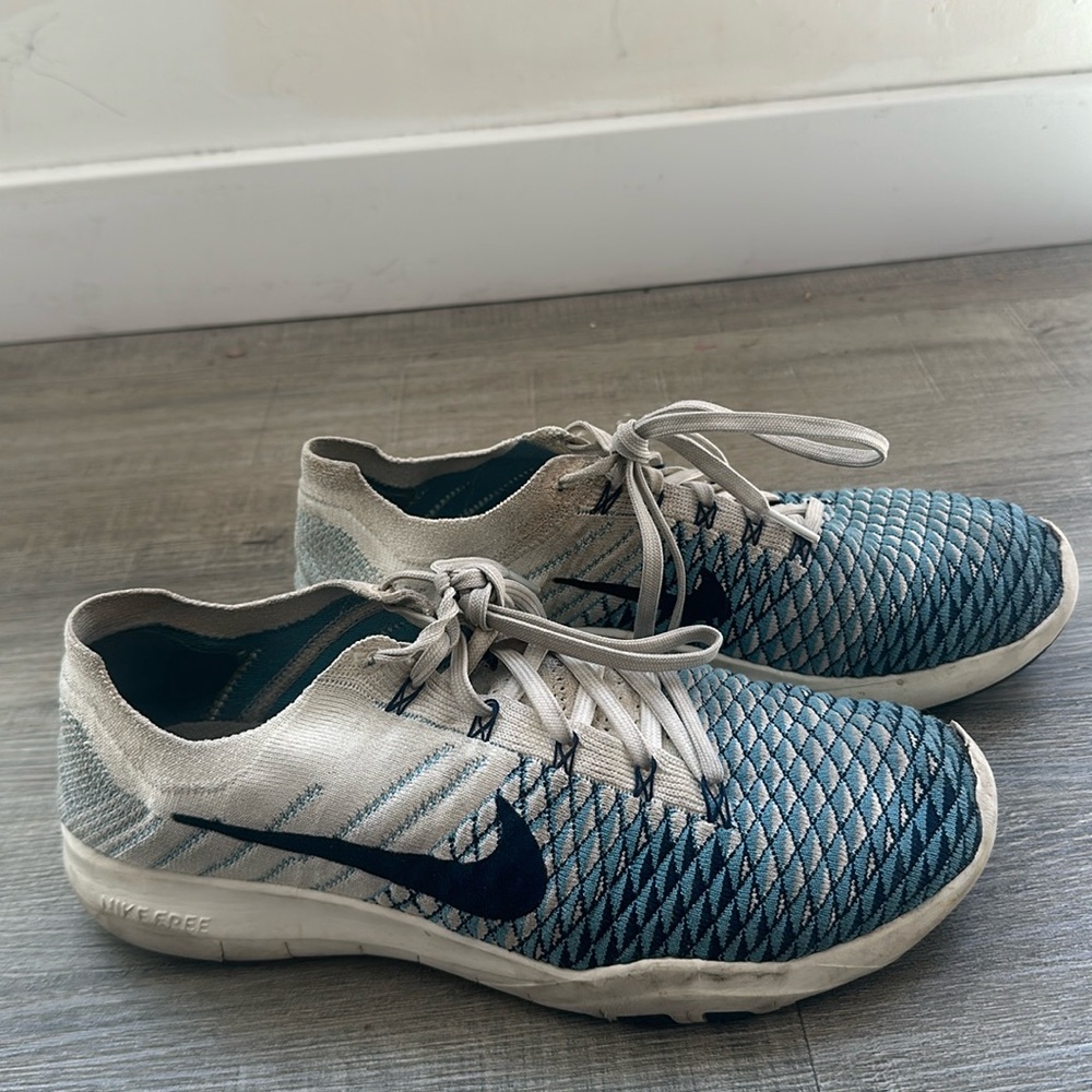 Nike Free Women’s size 9 trainers